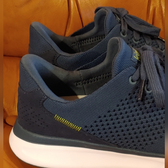 Kizik Women's Lima Hands free 8.5W Men's 7W Tidepool Athletic running shoe - Picture 9 of 10